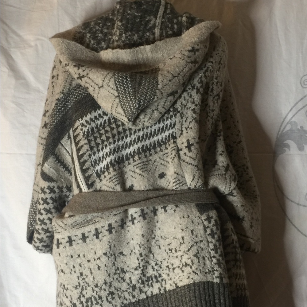 Abercrombie & Fitch holiday wrap sweater - Picture 3 of 4